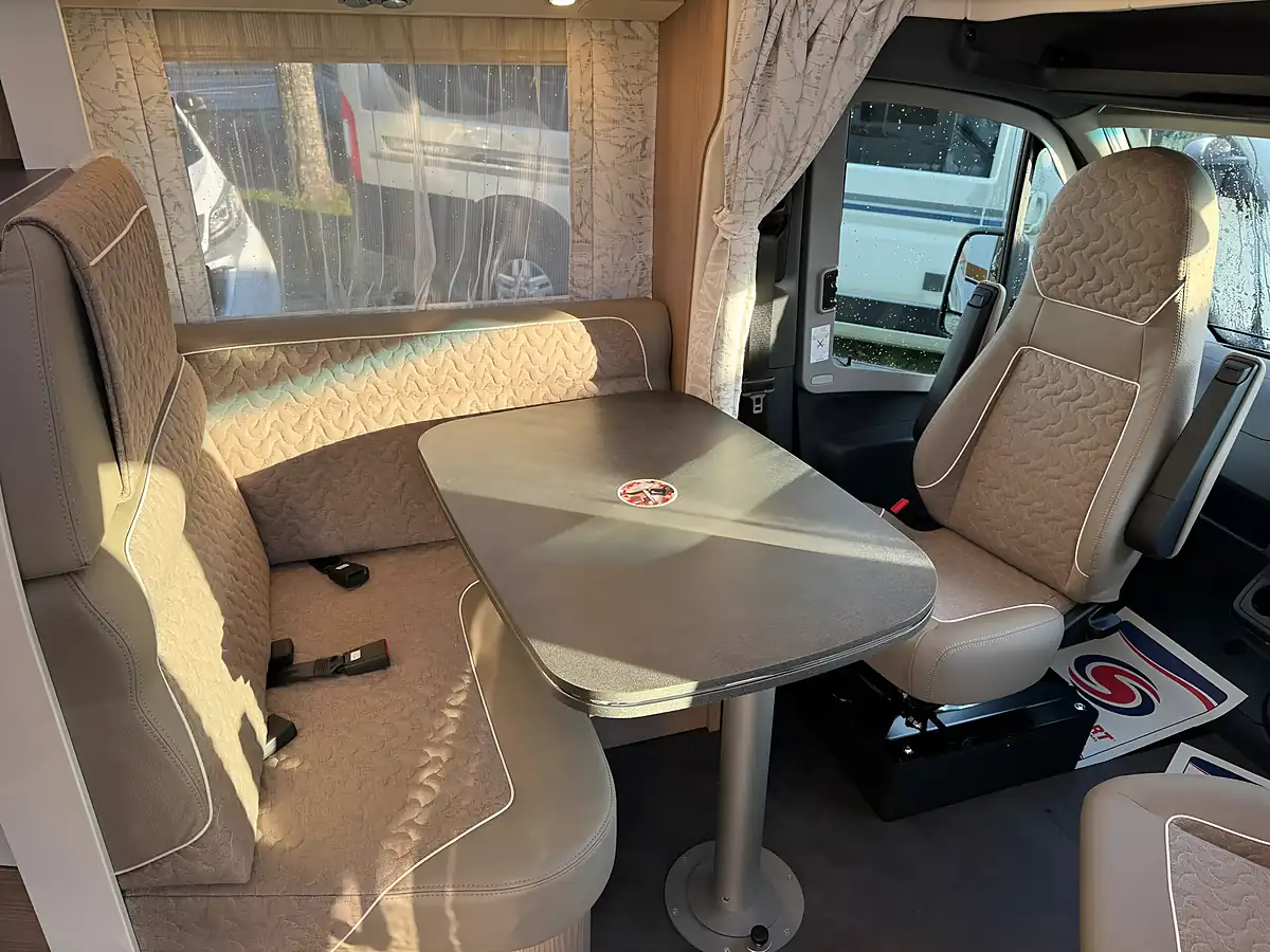 Used 2025 Malibu T450RB Le Black - Interior and Exterior details 10