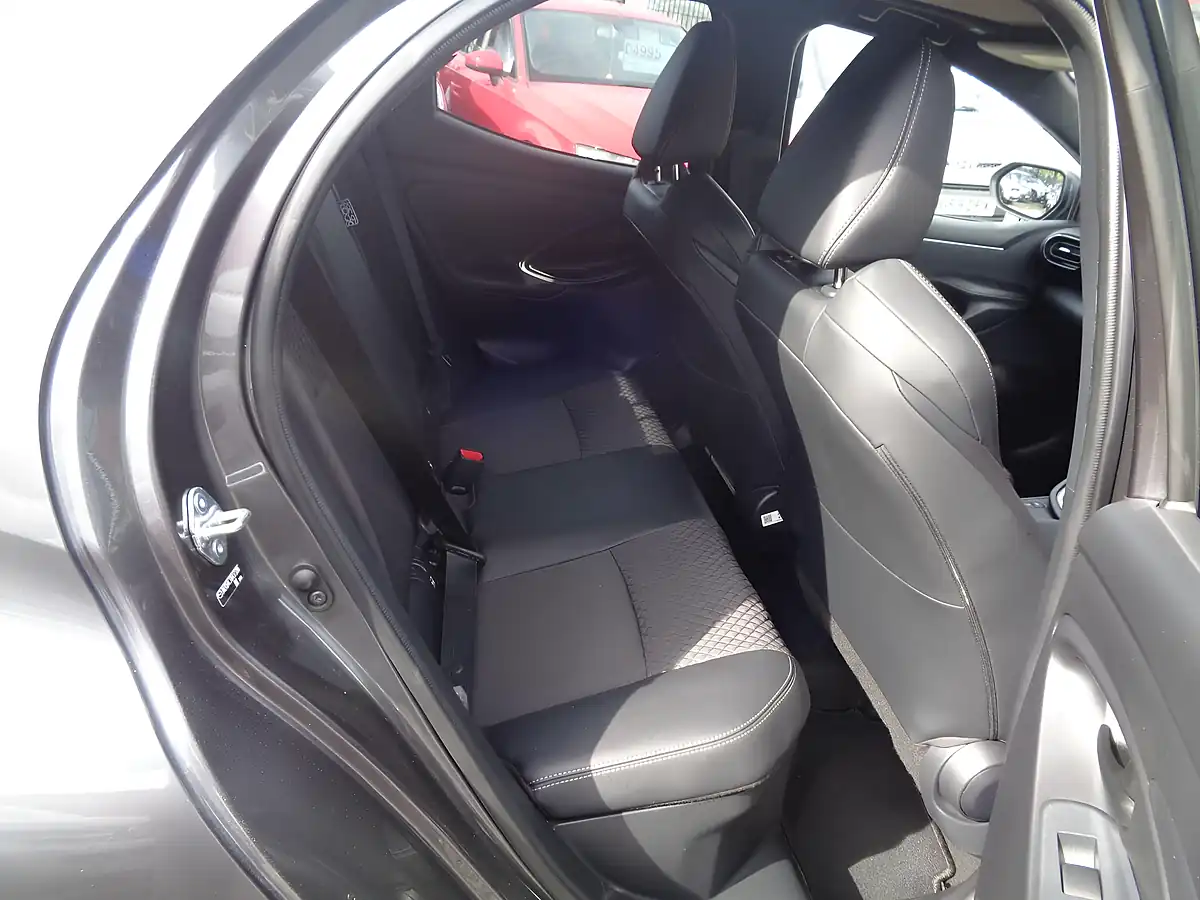 Used 2025 Mazda MAZDA2 Hybrid Homura Plus Grey - Interior and Exterior details 10