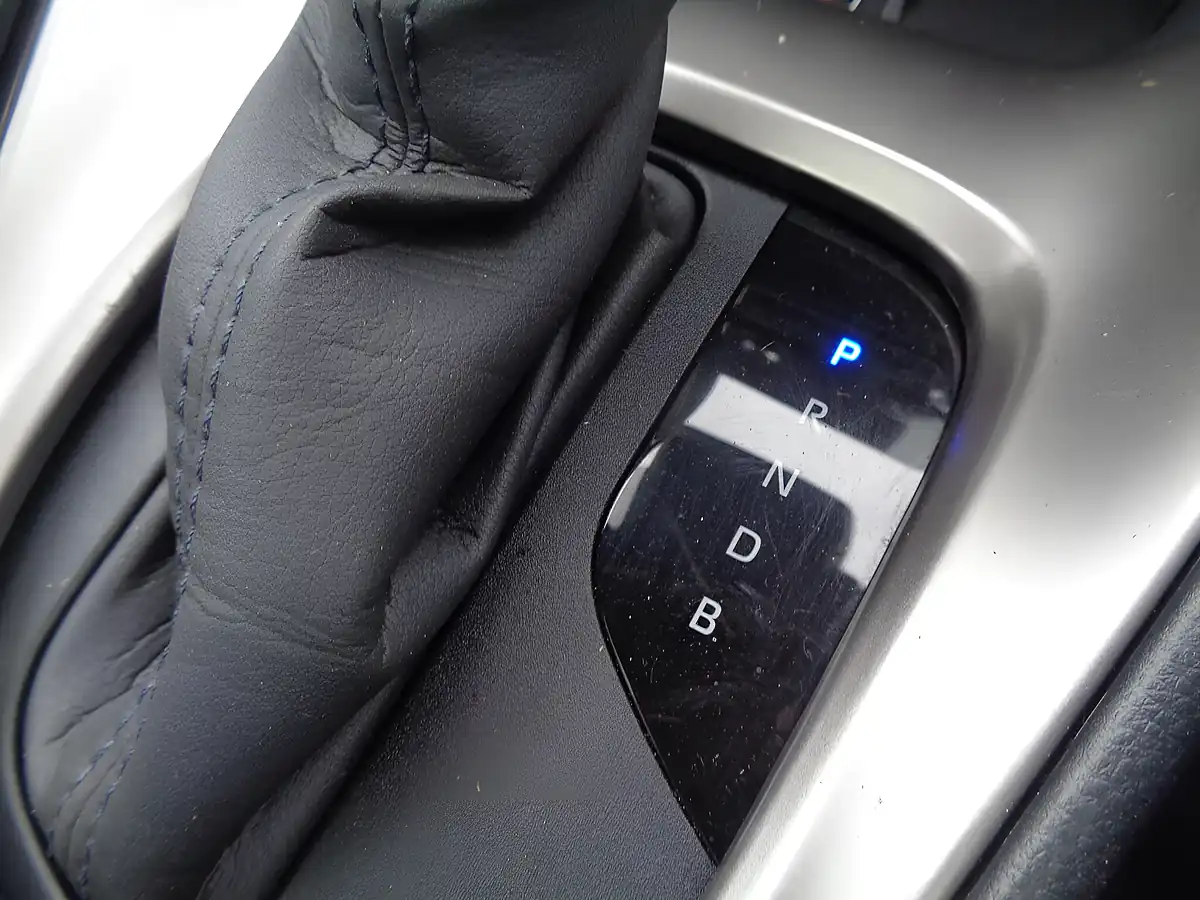 Used 2025 Mazda MAZDA2 Hybrid Homura Plus Grey - Interior and Exterior details 17