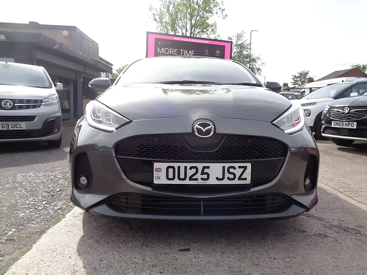 Used 2025 Mazda MAZDA2 Hybrid Homura Plus Grey - Interior and Exterior details 3