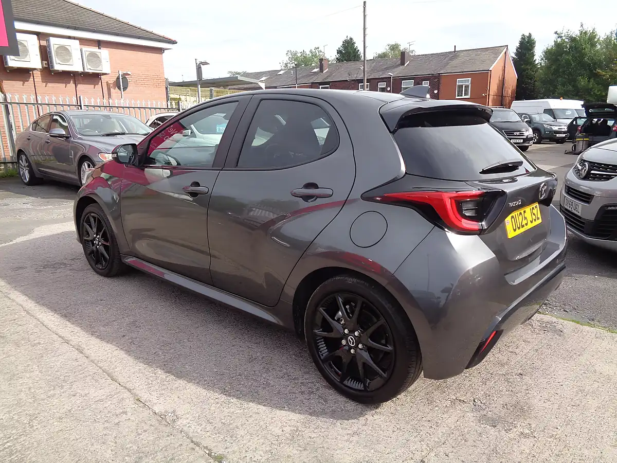 Used 2025 Mazda MAZDA2 Hybrid Homura Plus Grey - Interior and Exterior details 8
