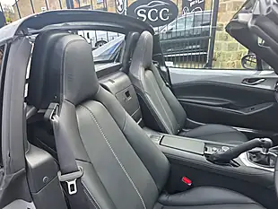 Used 2025 Mazda MX-5 Exclusive-Line Aero Grey - Interior and Exterior details 13