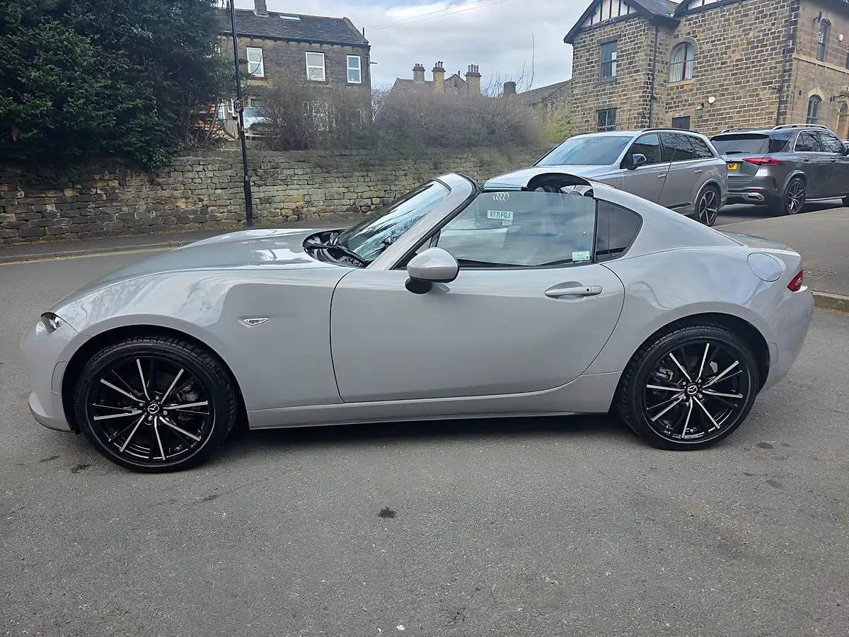 Used 2025 Mazda MX-5 Exclusive-Line Aero Grey - Interior and Exterior details 5