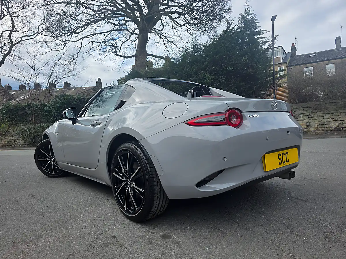 Used 2025 Mazda MX-5 Exclusive-Line Aero Grey - Interior and Exterior details 6