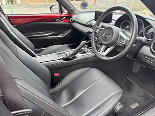 Used 2025 Mazda MX-5 Rf Exclusive-Line Red - Interior and Exterior details 9