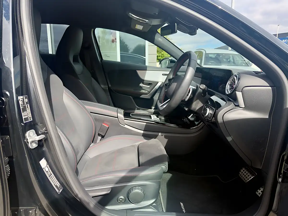 Used 2025 Mercedes-Benz a Class AMG Line (executive) Black - Interior and Exterior details 3