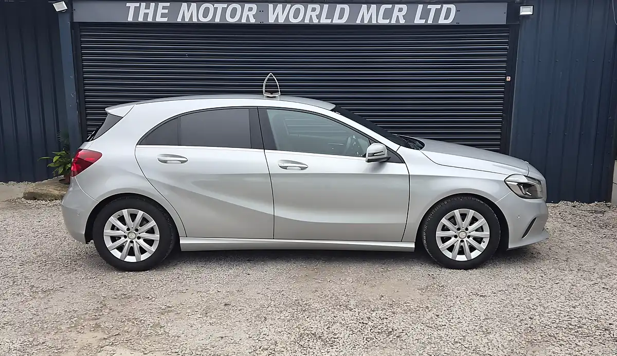 Used 2025 Mercedes-Benz a Class Se Silver - Interior and Exterior details 4