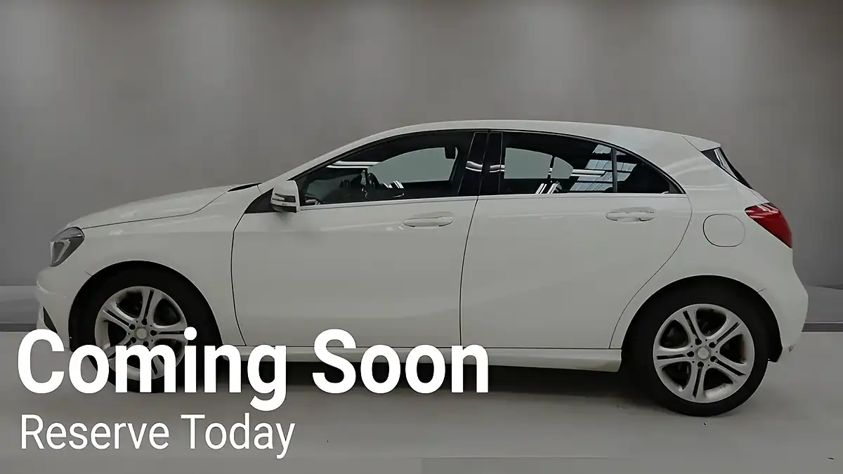 Used 2025 Mercedes-Benz a Class White - Interior and Exterior details 6