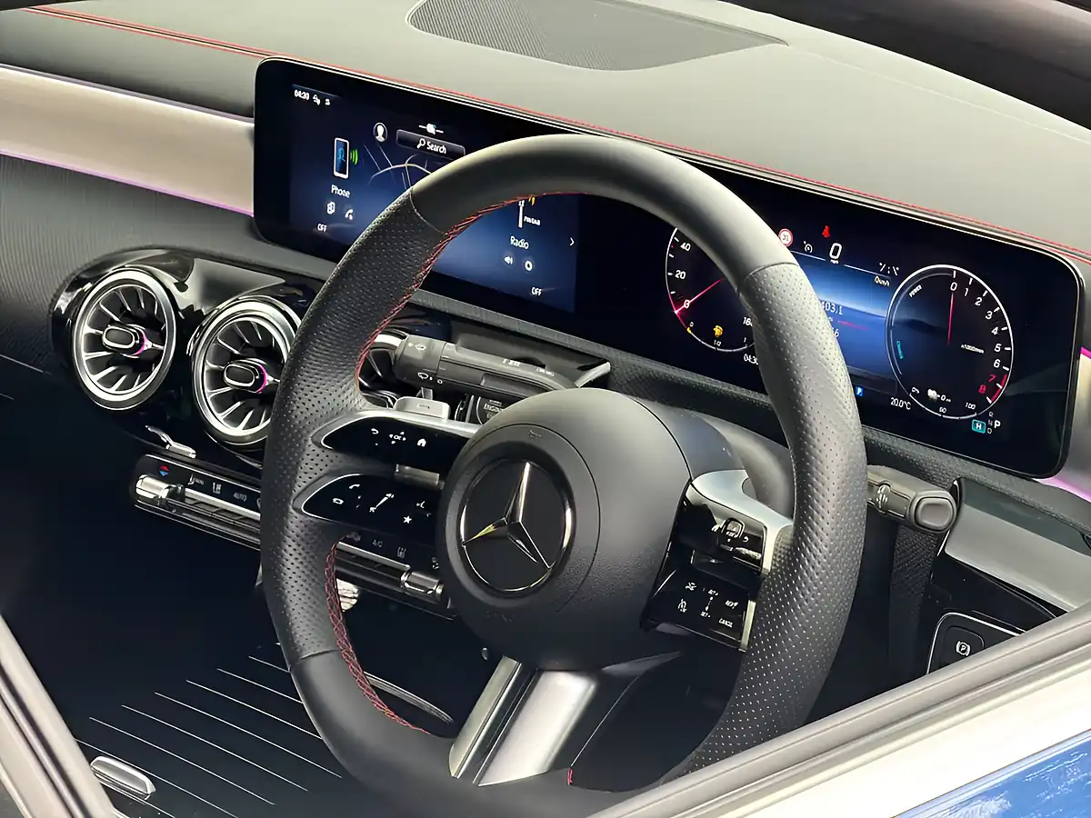 Used 2025 Mercedes-Benz Cla AMG Line (executive) Blue - Interior and Exterior details 19