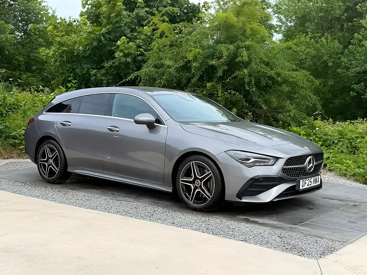 Used 2025 Mercedes-Benz Cla AMG Line (executive) Shooting Brake Grey - Interior and Exterior details 6