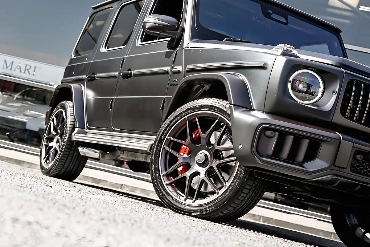 Used 2025 Mercedes-Benz G63 Magno Manufaktur Night Black Magno - Interior and Exterior details 9