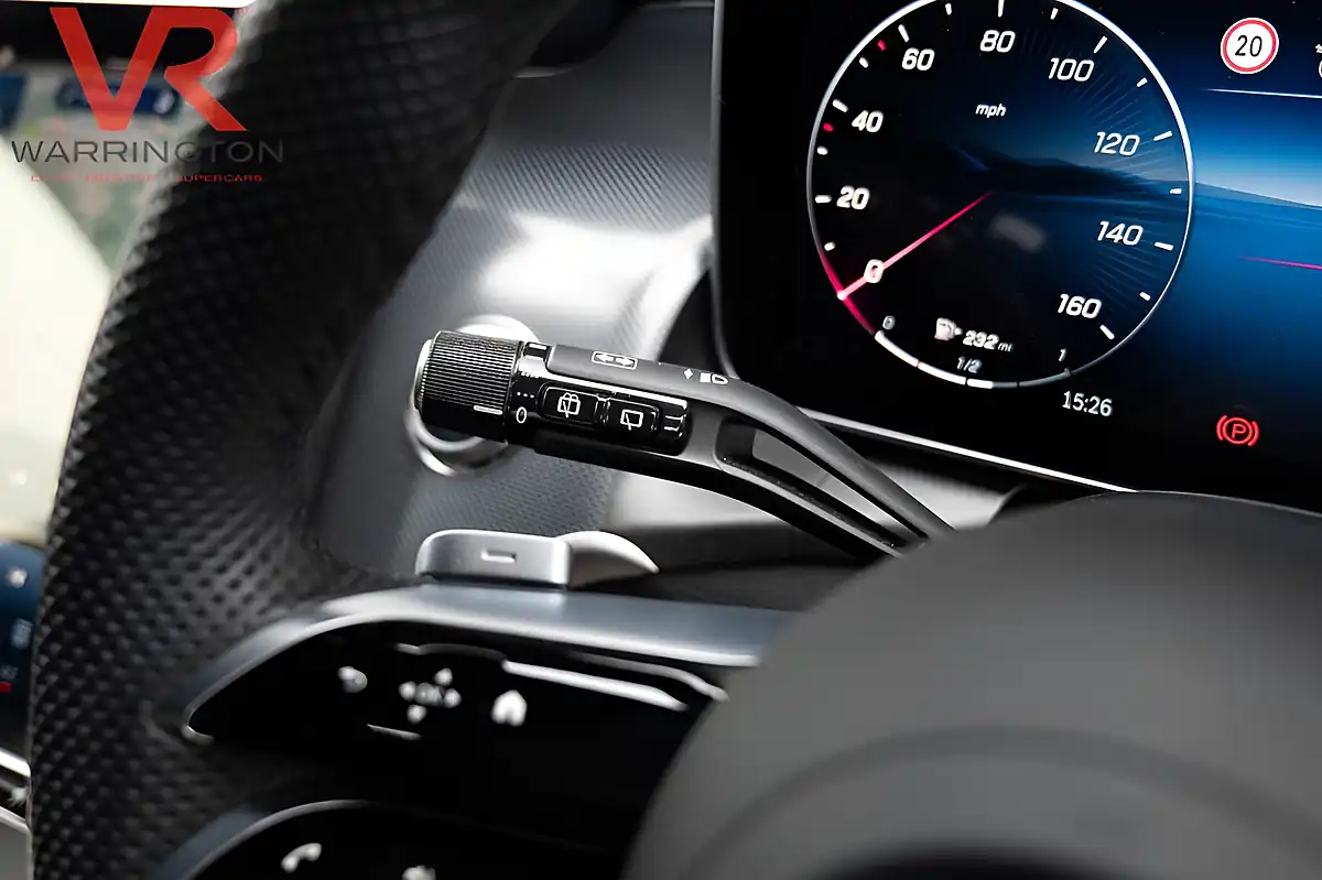 Used 2025 Mercedes-Benz Glc Urban Edition Spectral Blue - Interior and Exterior details 10