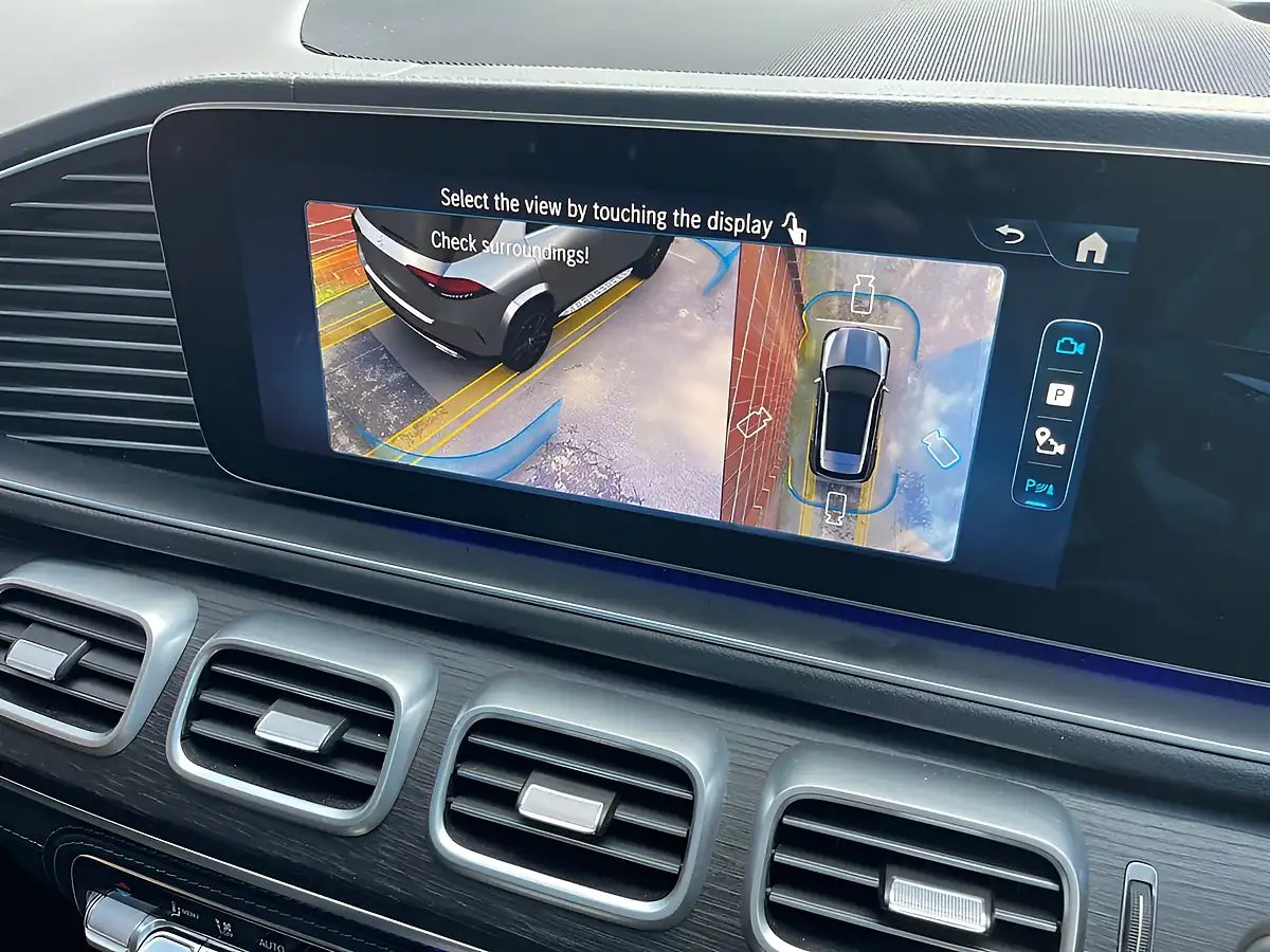 Used 2025 Mercedes-Benz Gle AMG Line (premium Plus) Grey - Interior and Exterior details 12