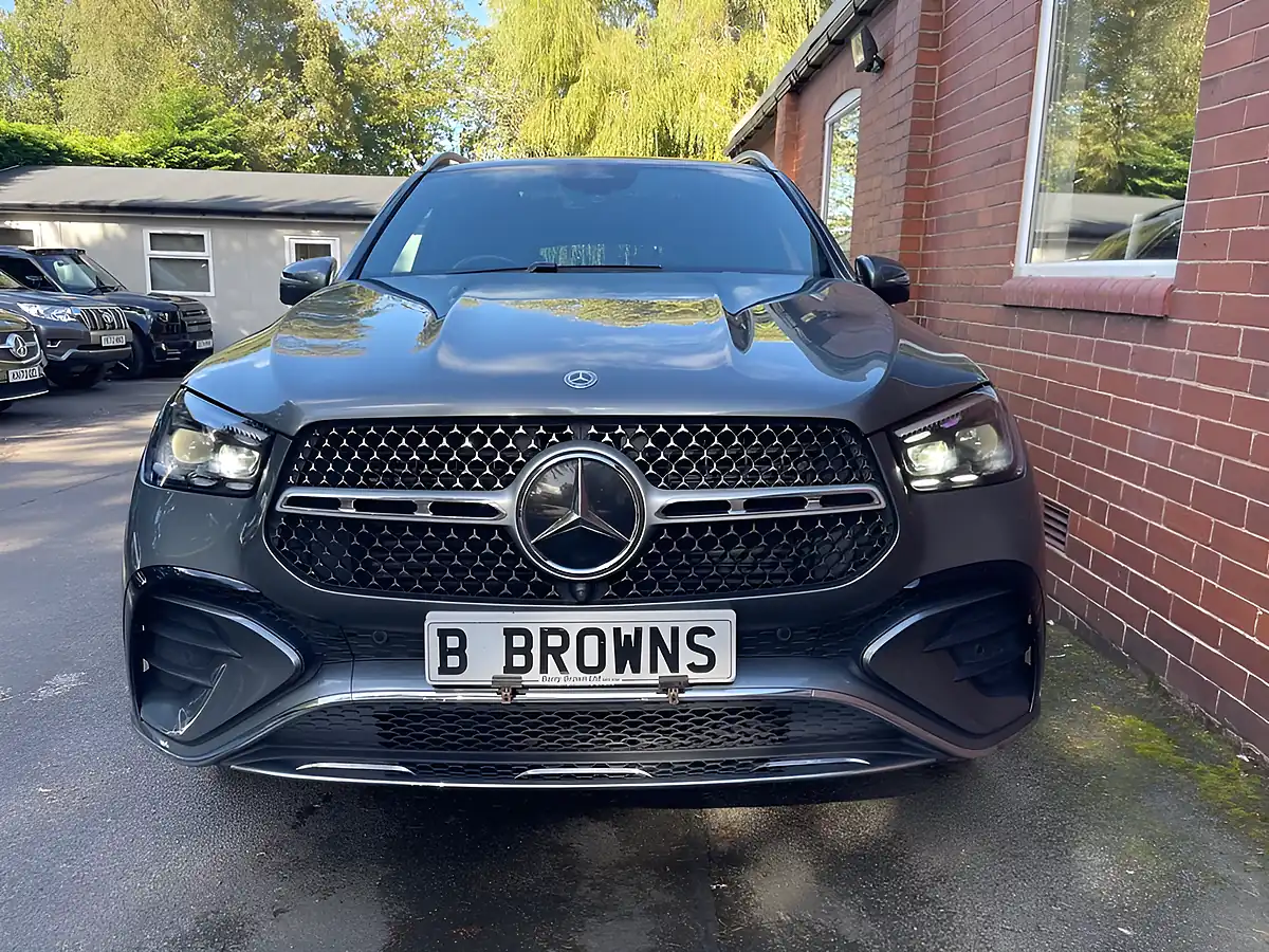 Used 2025 Mercedes-Benz Gle AMG Line (premium Plus) Grey - Interior and Exterior details 5