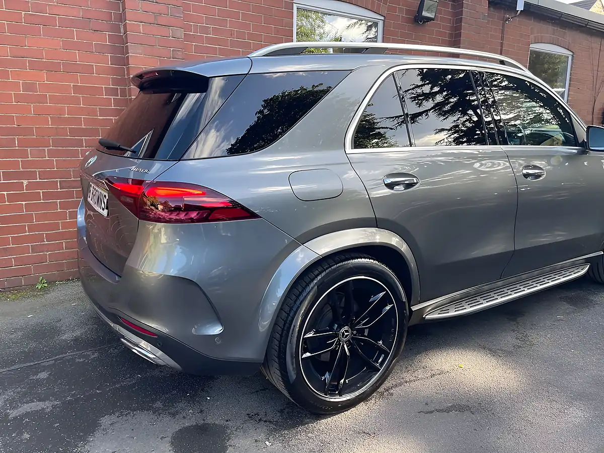 Used 2025 Mercedes-Benz Gle AMG Line (premium Plus) Grey - Interior and Exterior details 7