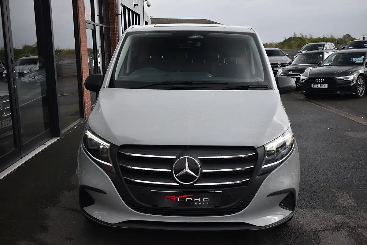 Used 2025 Mercedes-Benz Vito Select Crew Van Double Cab Alpine Grey - Interior and Exterior details 3