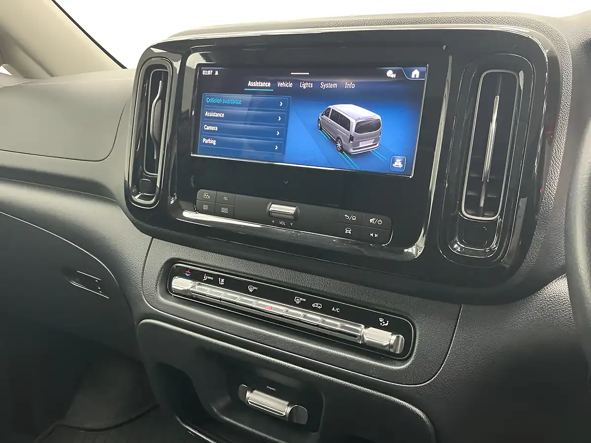 Used 2025 Mercedes-Benz Vito Select Crew Van Double Cab Grey - Interior and Exterior details 15