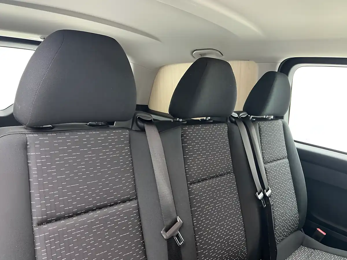 Used 2025 Mercedes-Benz Vito Select Crew Van Double Cab Grey - Interior and Exterior details 18