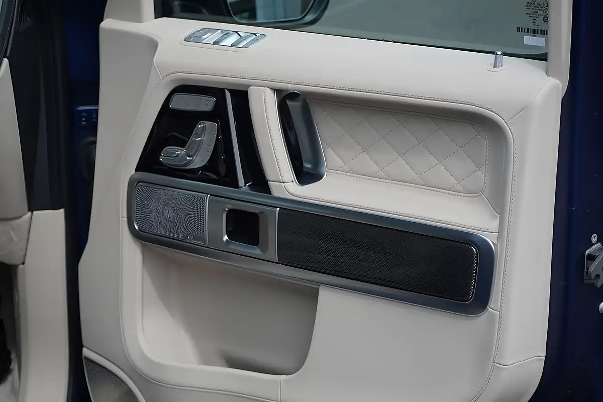 Used 2025 Mercedes G Class AMG Manufaktur Edition Blue - Interior and Exterior details 14