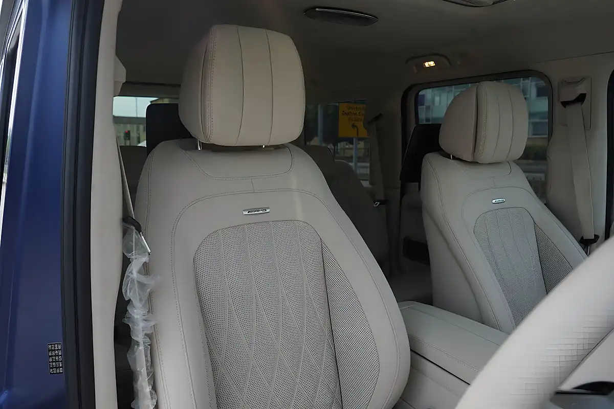 Used 2025 Mercedes G Class AMG Manufaktur Edition Blue - Interior and Exterior details 3