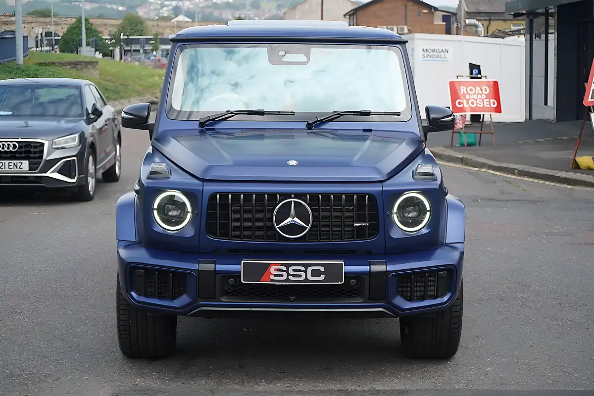 Used 2025 Mercedes G Class AMG Manufaktur Edition Blue - Interior and Exterior details 7