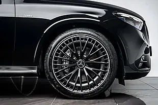 Used 2025 Mercedes Glc Night Edition (premium Plus) Obsidian Black - Interior and Exterior details 10