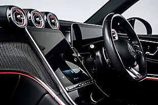 Used 2025 Mercedes Glc Night Edition (premium Plus) Obsidian Black - Interior and Exterior details 20