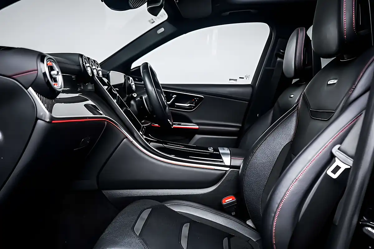 Used 2025 Mercedes Glc Night Edition (premium Plus) Obsidian Black - Interior and Exterior details 6