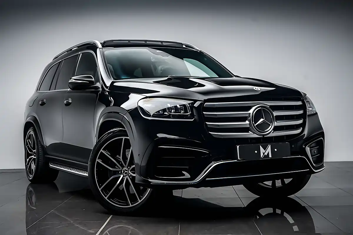 Used 2025 Mercedes GLS450 Business Class Obsidian Black - Front View