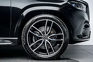 Used 2025 Mercedes GLS450 Business Class Obsidian Black - Interior and Exterior details 12