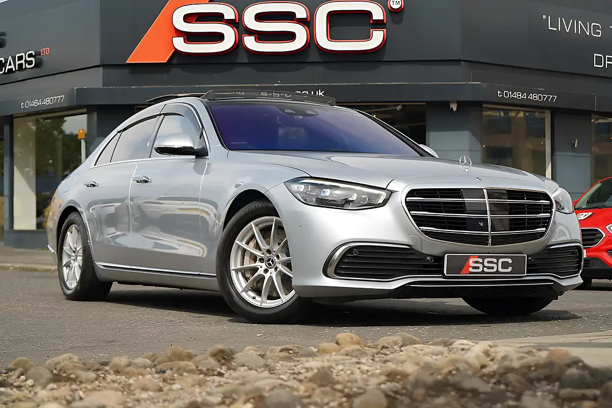 Used 2025 Mercedes S500 AMG Line (premium Plus) - Front View