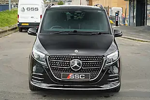 Used 2025 Mercedes V300 Premium Obsidian Black - Interior and Exterior details 5
