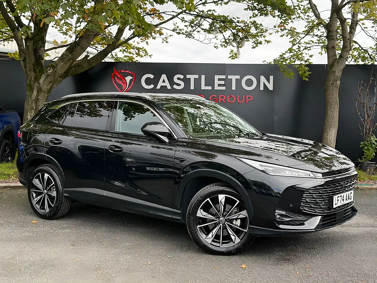 Used 2025 MG HS Trophy Black - Interior and Exterior details 2