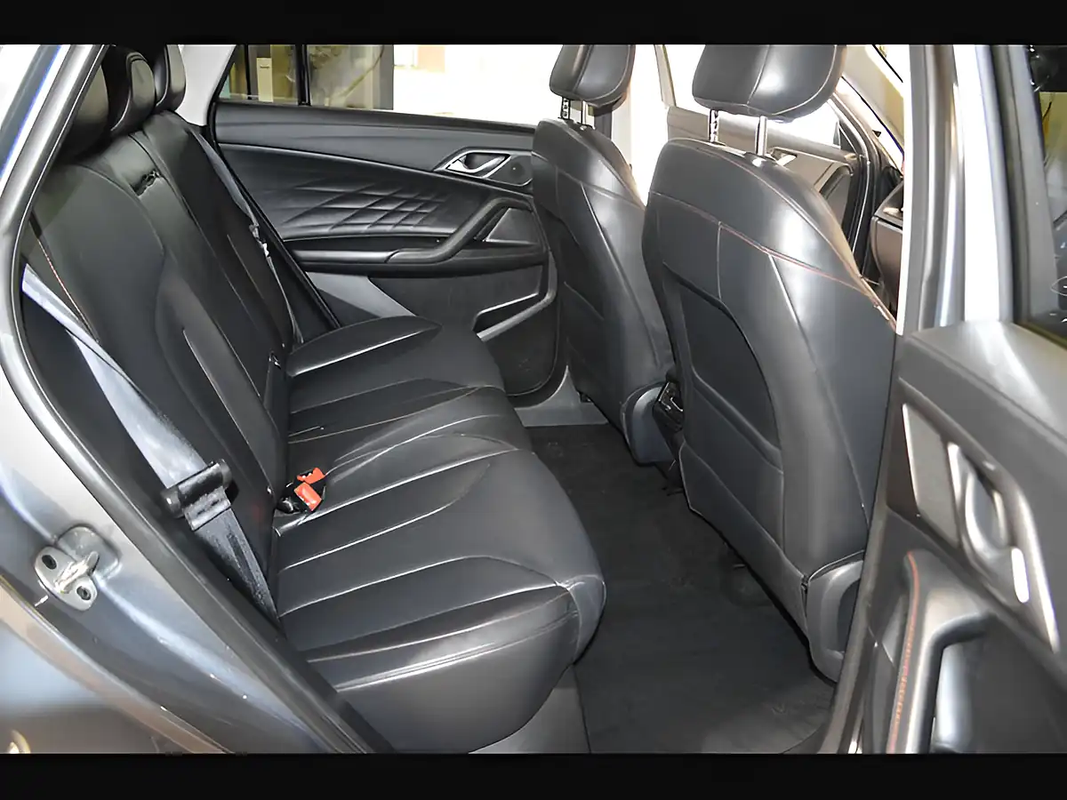 Used 2025 MG Hs Trophy Hampstead Grey - Interior and Exterior details 16