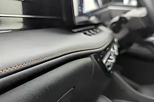 Used 2025 MG MG Hs Trophy Black - Interior and Exterior details 12