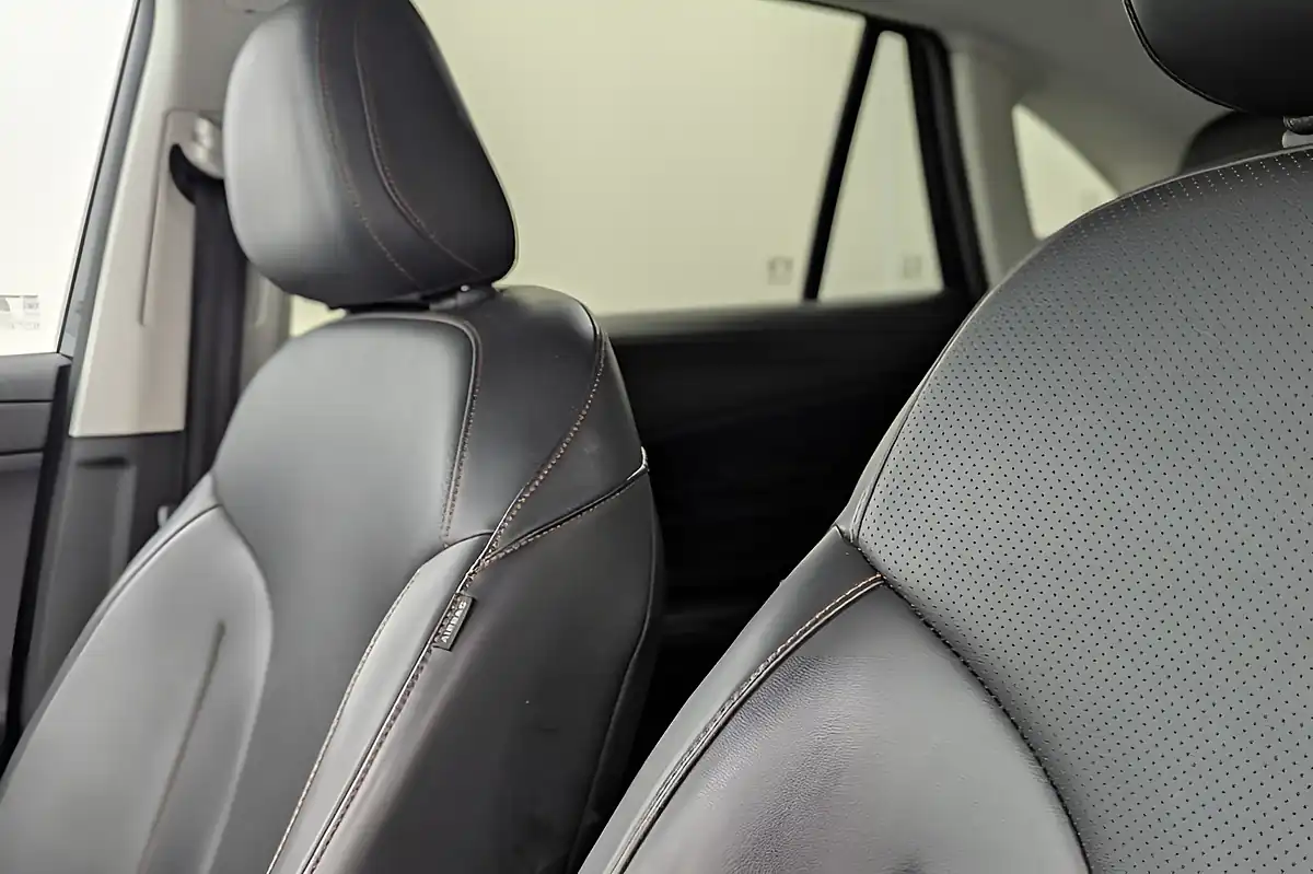 Used 2025 MG MG Hs Trophy Black - Interior and Exterior details 13