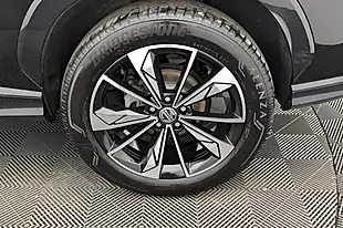 Used 2025 MG MG Hs Trophy Black - Interior and Exterior details 20