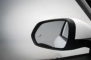 Used 2025 MG MG Zs Trophy White - Interior and Exterior details 17