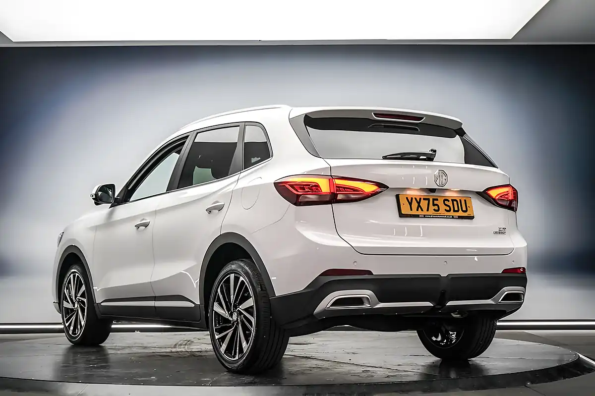 Used 2025 MG MG Zs Trophy White - Interior and Exterior details 7