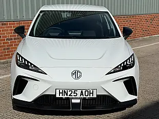 Used 2025 MG MG4 Se White - Interior and Exterior details 2