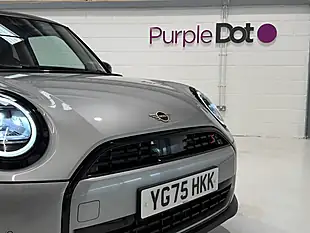 Used 2025 MINI Cooper Classic Hatchback Silver - Interior and Exterior details 3