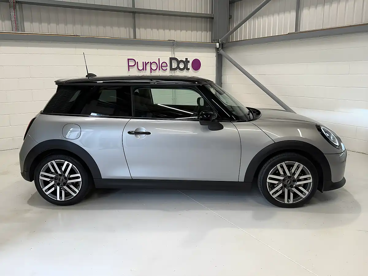 Used 2025 MINI Cooper Classic Hatchback Silver - Interior and Exterior details 5