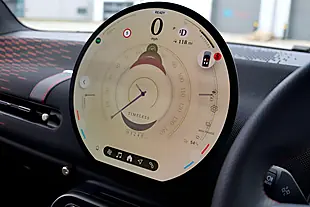Used 2025 MINI Electric Cooper Sport Legend Grey - Interior and Exterior details 13