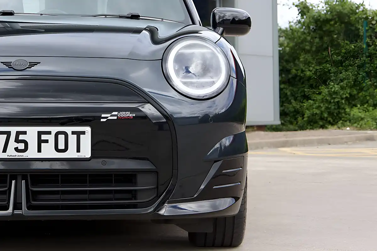 Used 2025 MINI Electric Cooper Sport Legend Grey - Interior and Exterior details 8