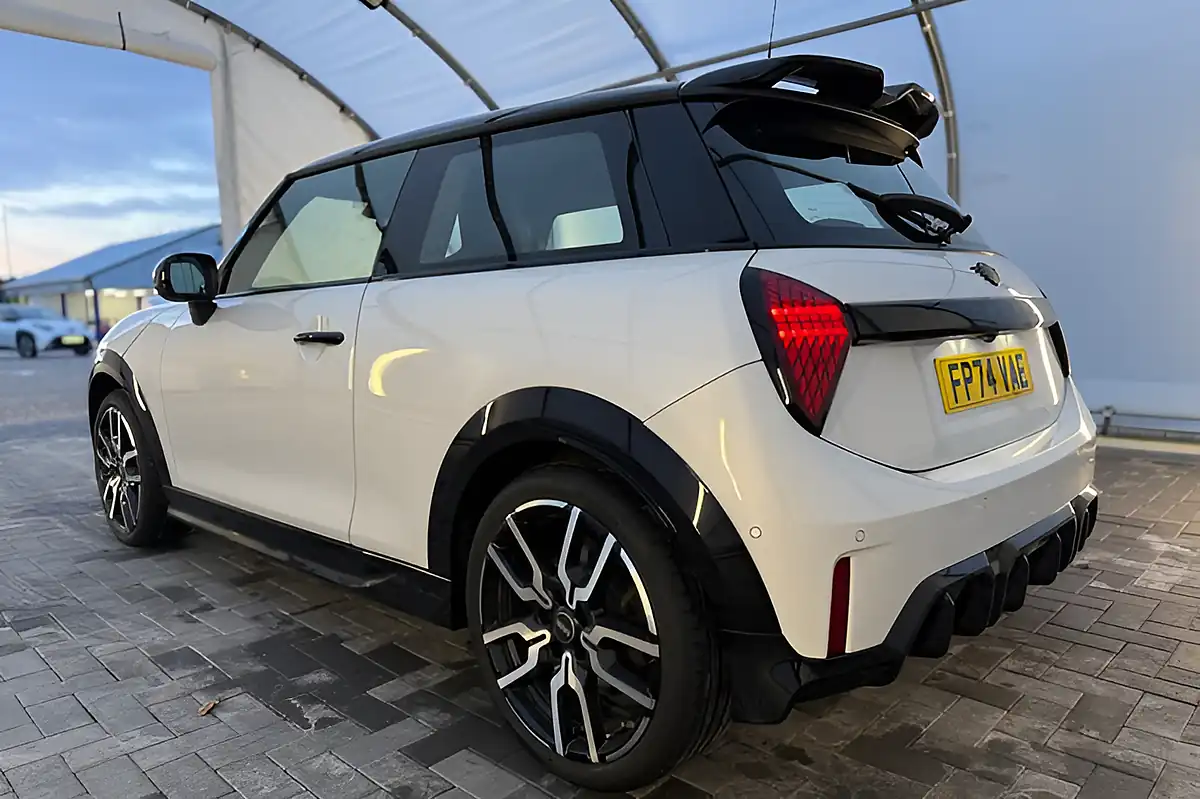 Used 2025 MINI Hatch C Sport White - Interior and Exterior details 10