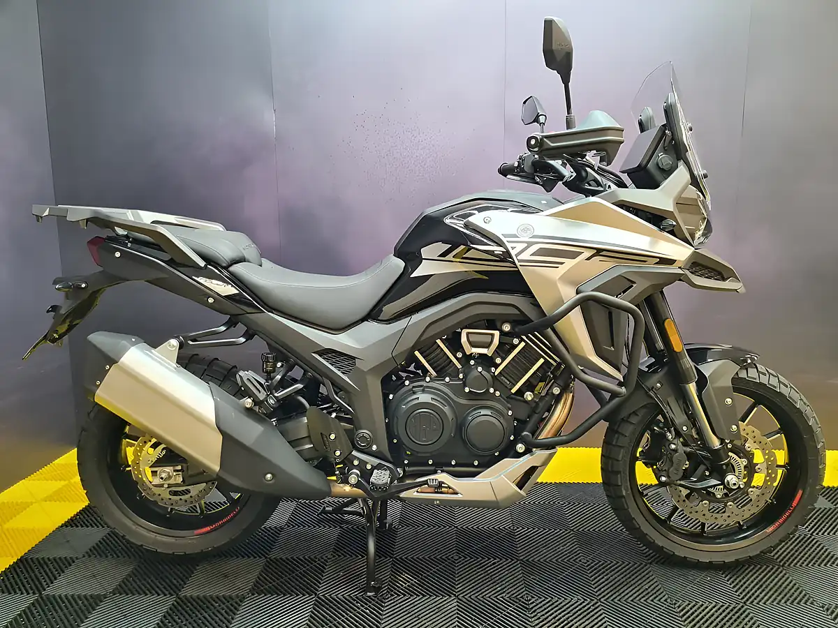 Used 2025 Morbidelli T1002V Ex-Demo Grey - Interior and Exterior details 2