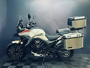 Used 2025 Morbidelli T1002VX White - Interior and Exterior details 3