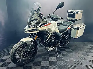 Used 2025 Morbidelli T1002VX White - Interior and Exterior details 5