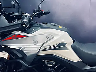Used 2025 Morbidelli T1002VX White - Interior and Exterior details 9