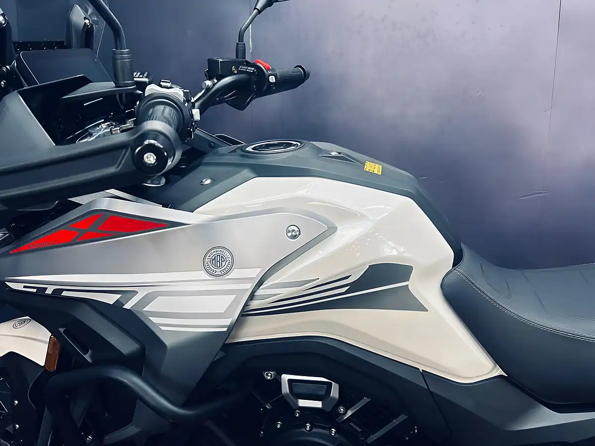 Used 2025 Morbidelli T1002VX White - Interior and Exterior details 9